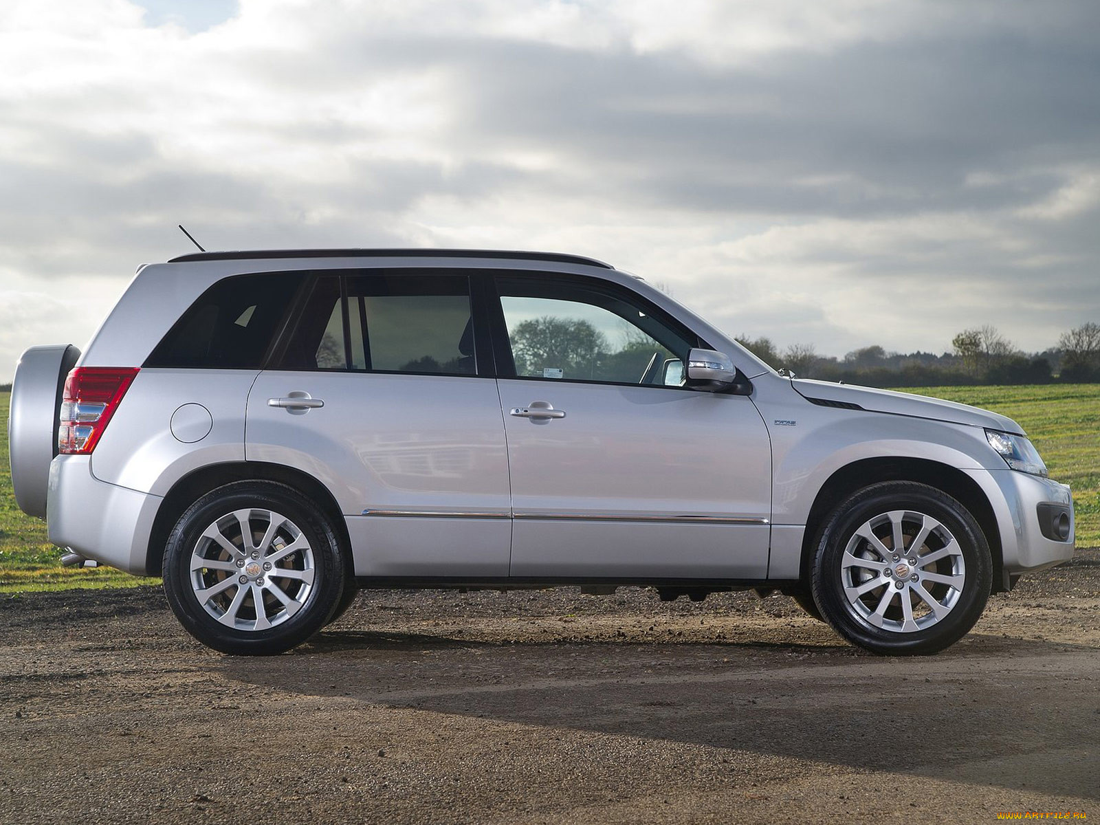 , subaru, suzuki, grand, vitara